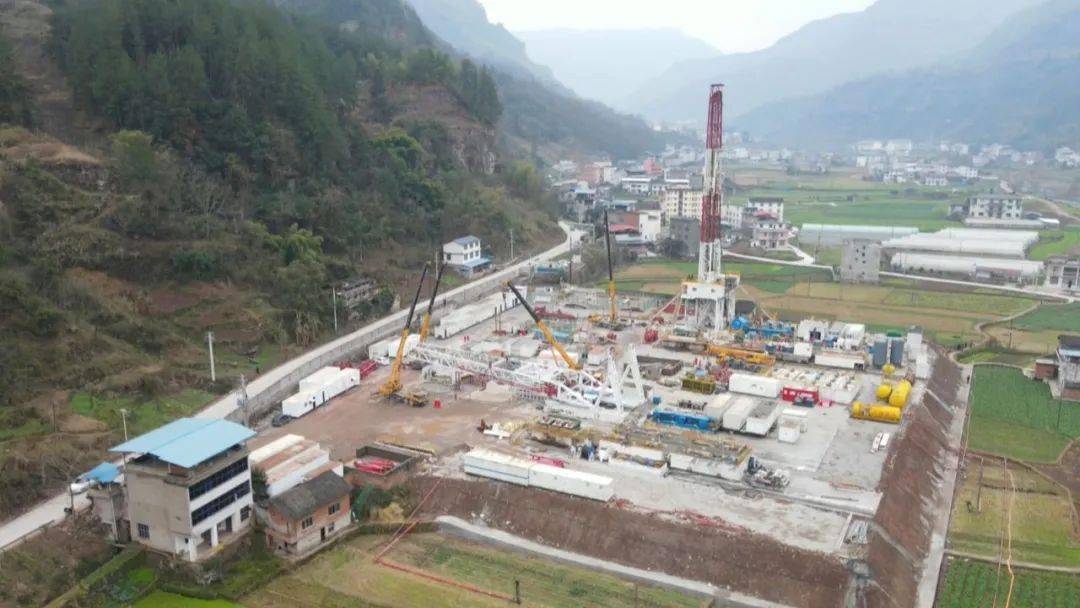 鎮(zhèn)巴油氣田最新動態(tài)，全面指南與詳細步驟解讀