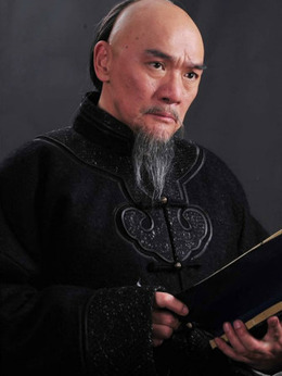 于成龍演員表，友情、家庭與陪伴的溫馨故事展現(xiàn)