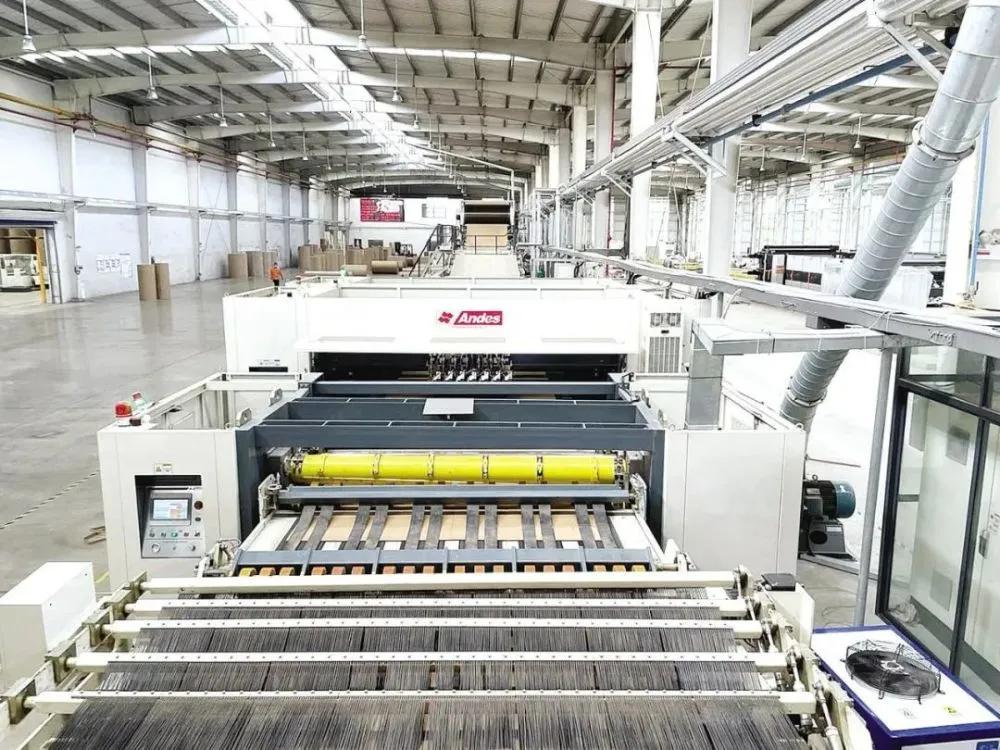 紙箱廠設備價格深度解析與探討，全方位探討紙箱生產設備價格及選購建議