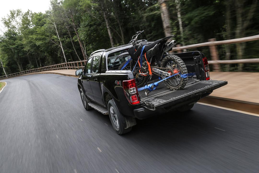 新款柴油進口皮卡，家庭冒險之旅的理想伙伴