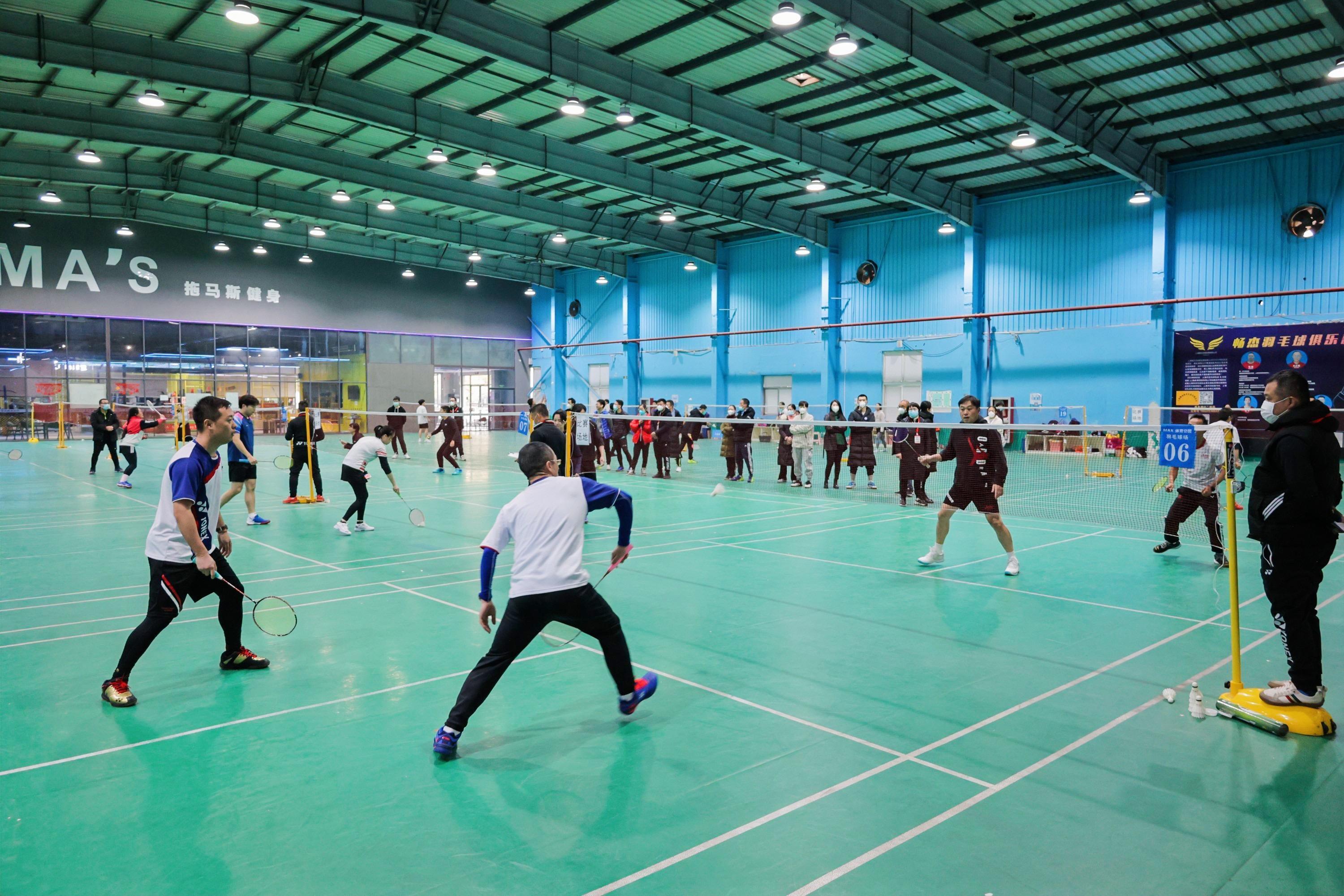 社區(qū)羽毛球比賽，促進(jìn)交流與健康的積極活動