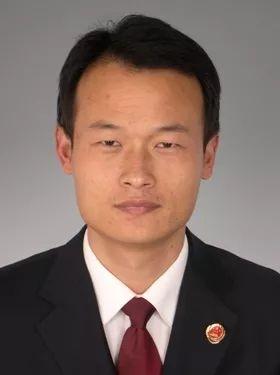 文秘最新論文，探索自然美景之旅，尋求內(nèi)心寧靜與平和之道