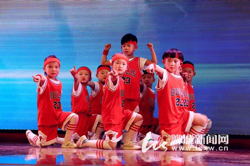 小紅書幼兒體操比賽，小小身軀，爆發(fā)大大能量！