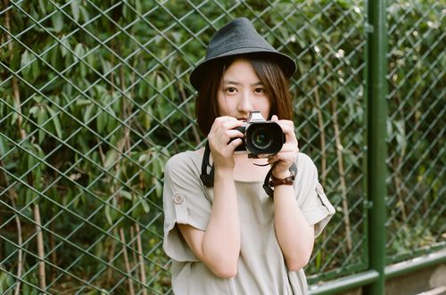 傷感簽名2013最新版，小巷獨(dú)特風(fēng)情觸動(dòng)心靈