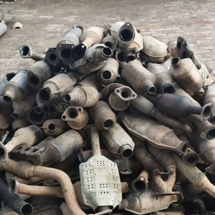 三元催化回收價(jià)格表,三元催化回收價(jià)格表，深入分析與觀點(diǎn)闡述