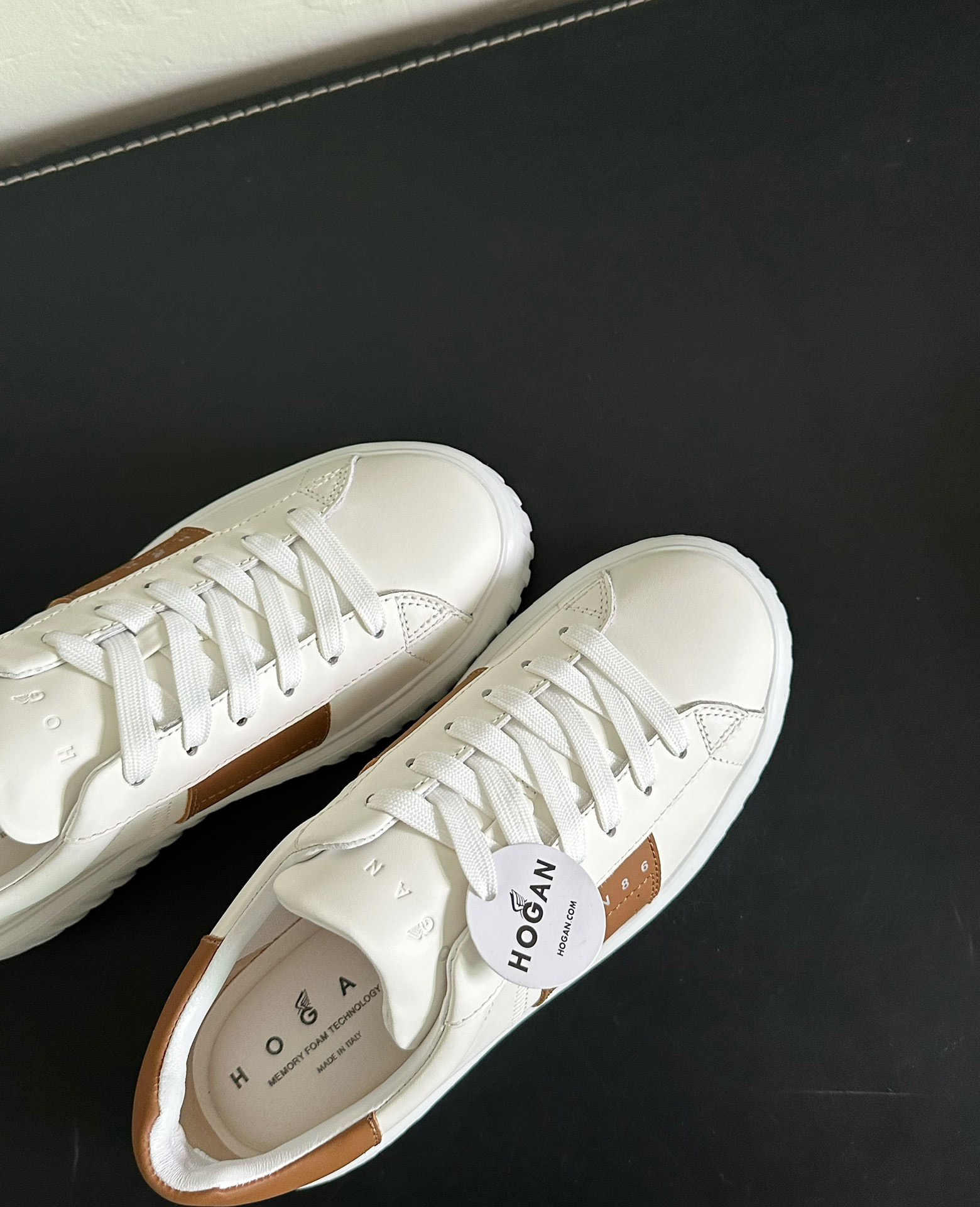 新款鞋款推薦，時尚、舒適與科技的完美融合之精選鞋款賞析