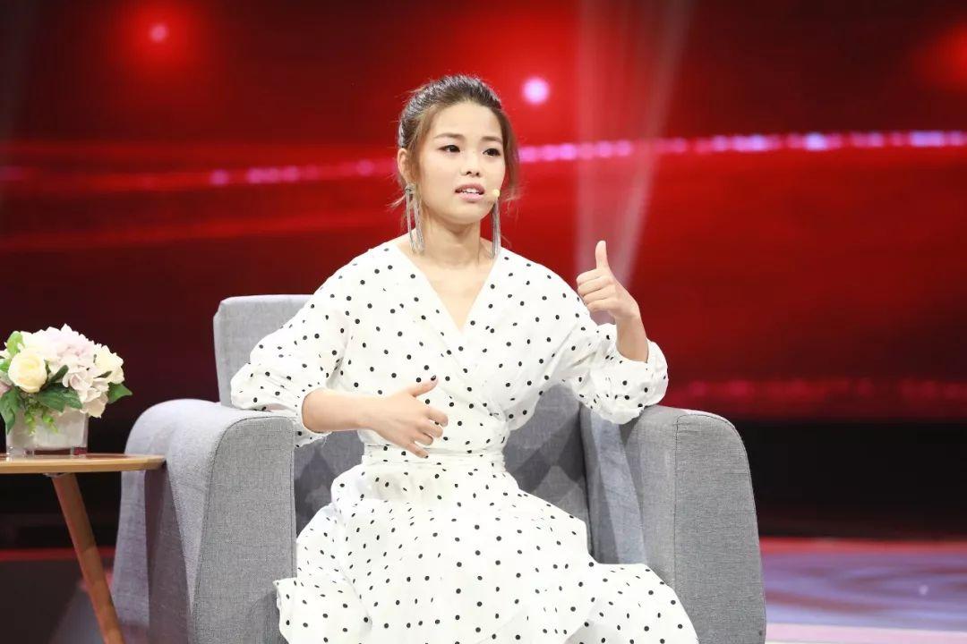 候夢(mèng)莎微博動(dòng)態(tài)更新全攻略，步驟指南揭秘！