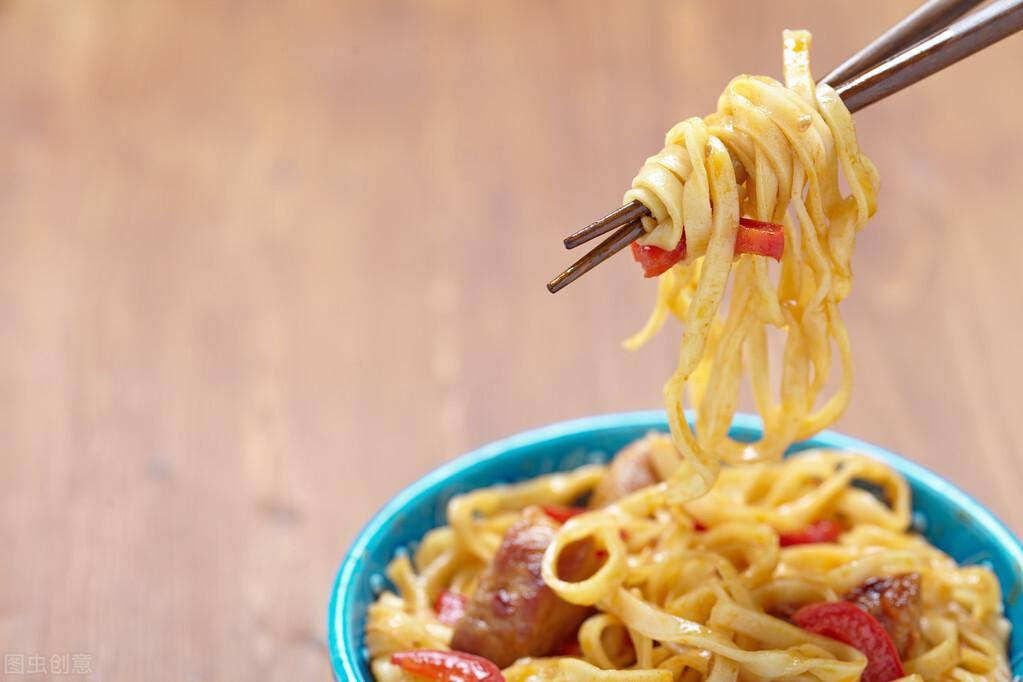 最新快餐食譜，創(chuàng)新與傳統(tǒng)交融的探尋之路？