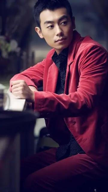 四字明星探尋自然美景之旅，寧靜與力量的交融之旅