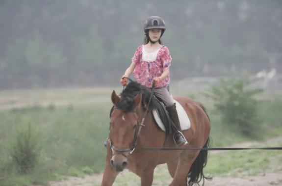 那年八歲，成長(zhǎng)、變化與無限可能的勵(lì)志故事——演員表全解析