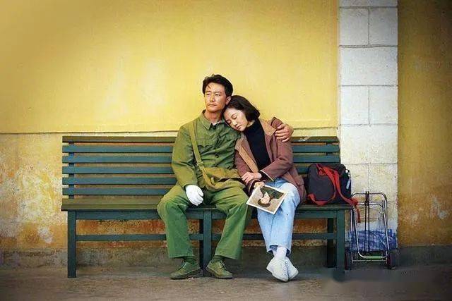 探索小巷中的特色小店，遠(yuǎn)離色情電影，感受生活的魅力