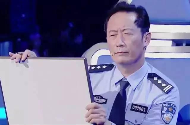 章瑩穎美國最新動(dòng)態(tài)，科技新品改變生活，即刻啟程！