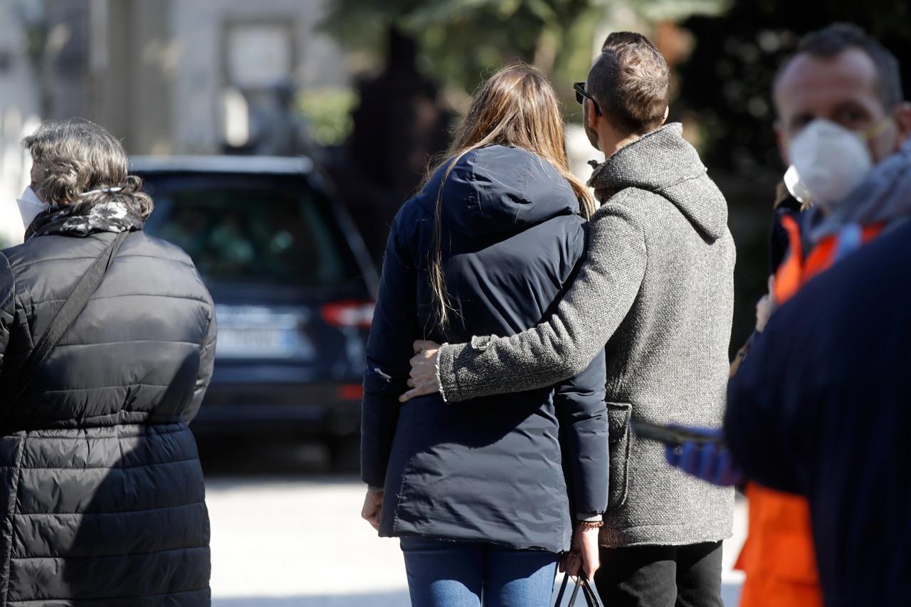 韓國最新疫情動態(tài)與小巷風(fēng)情小店探訪