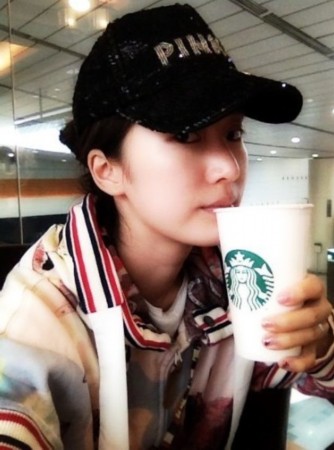 李念最新動態(tài)揭秘，熒幕內(nèi)外精彩瞬間全解析?