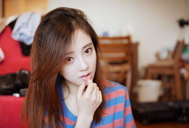 馮提莫最新日常趣事分享，愛(ài)與陪伴的溫馨時(shí)光