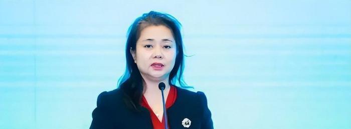 小明星照片背后的故事與影響，星光閃耀背后的真實影響