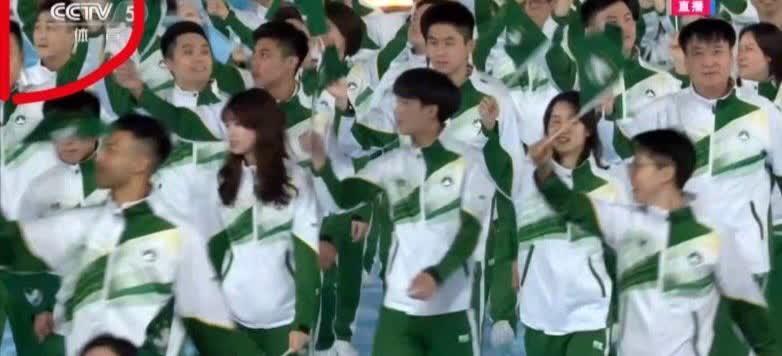 澳門最新網(wǎng)址探索，潮流門戶大揭秘！