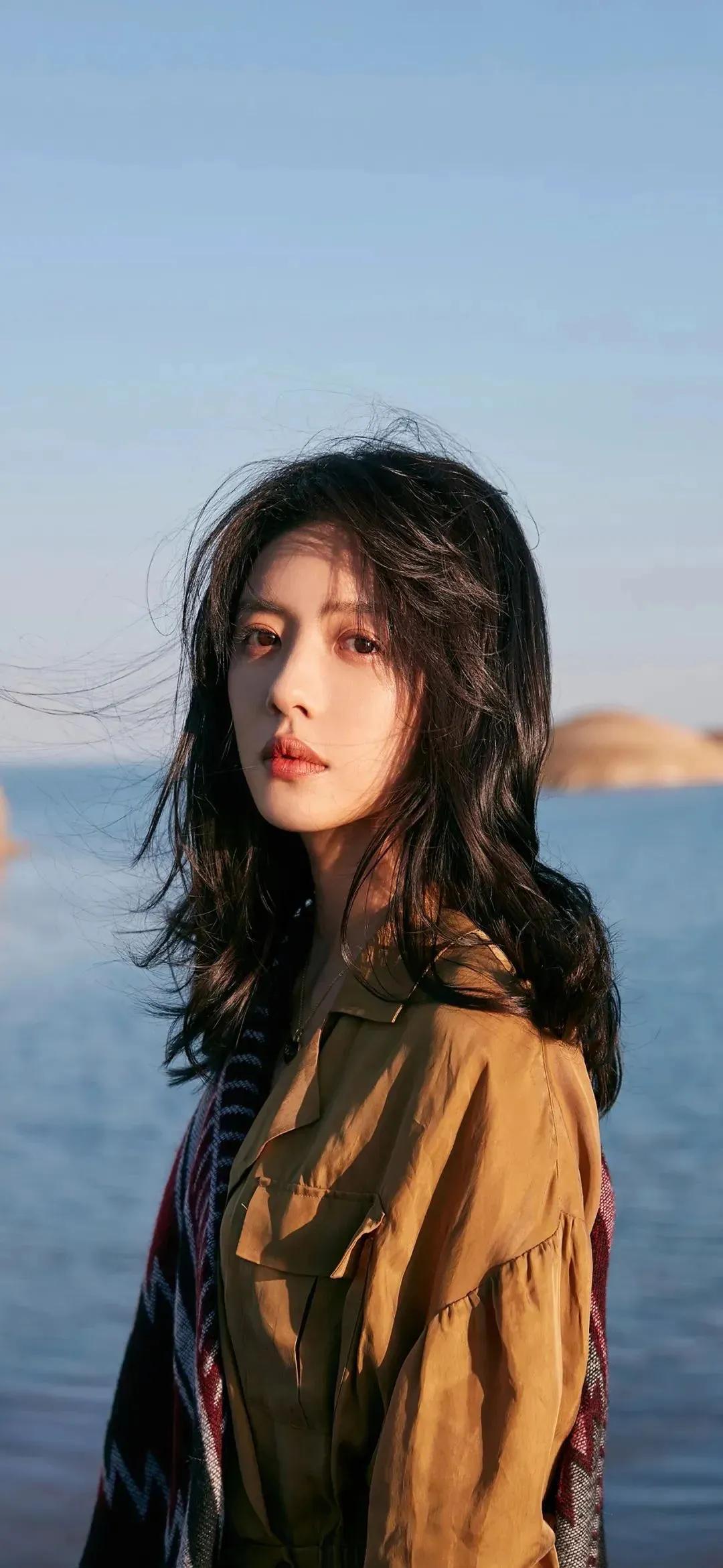 動漫美女唯美圖片，科技與生活的完美融合藝術(shù)體驗(yàn)