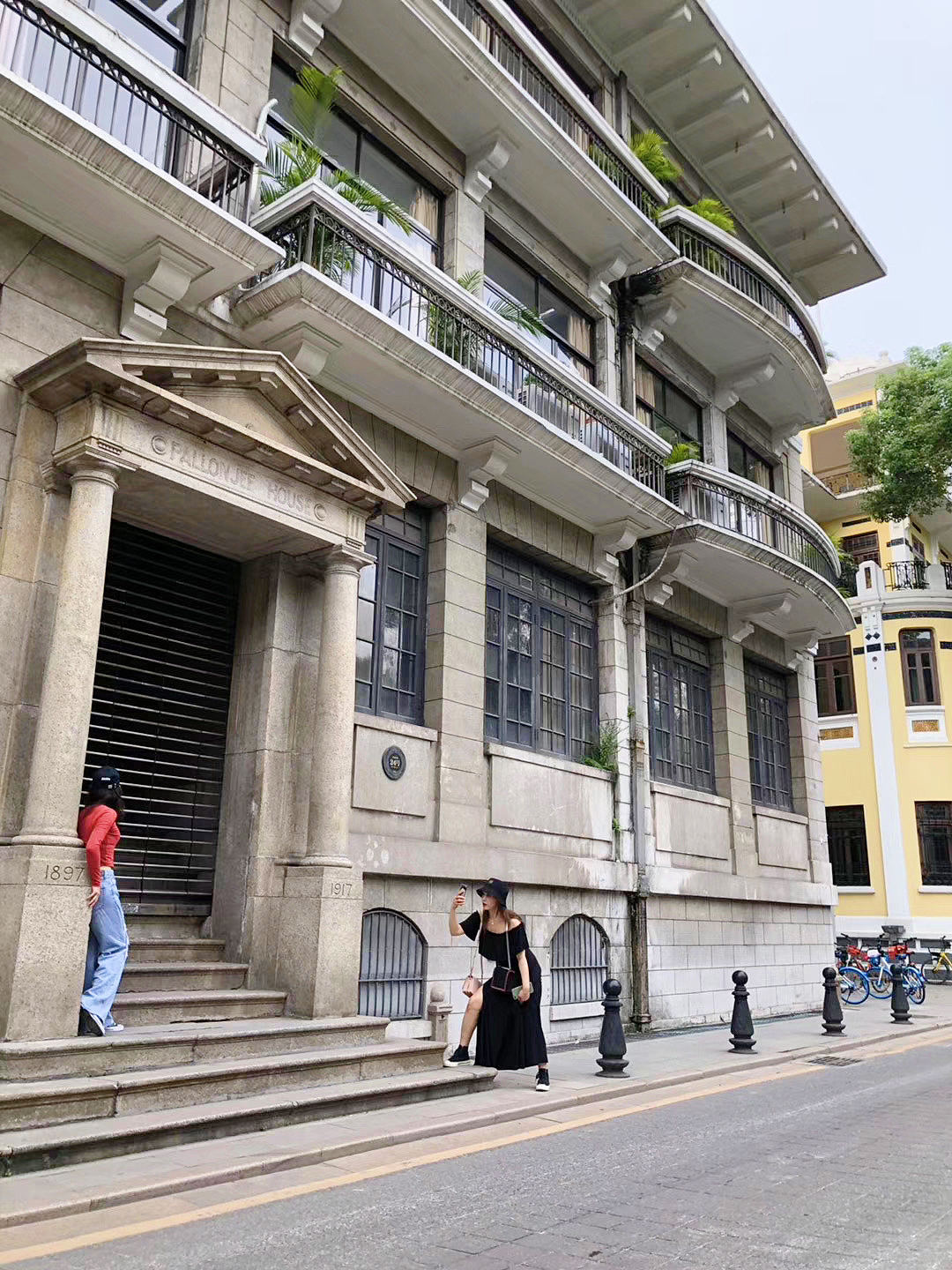 廣州新街景，友情的色彩與家的溫馨氛圍展現(xiàn)