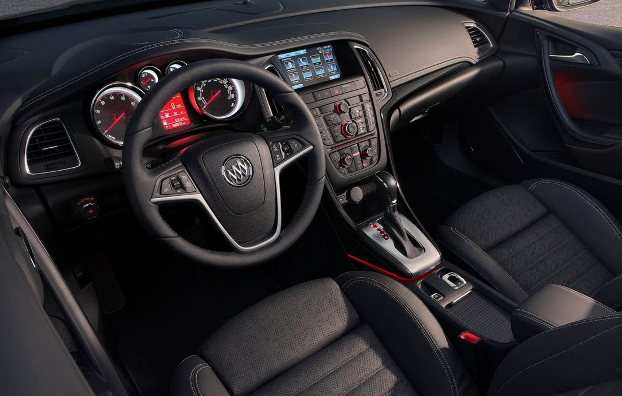 別克全新跑車，小巷中的隱藏之寶