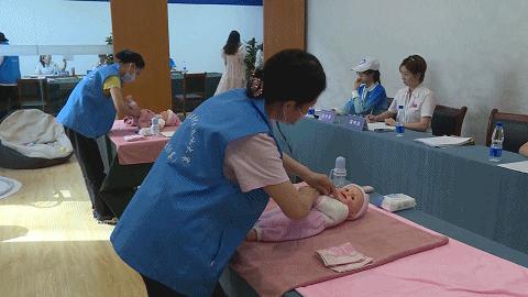 母乳比賽現(xiàn)象，值得反思的社會議題