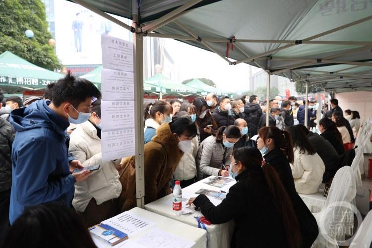 榮昌招聘信息大放送，開啟尋找理想伙伴的溫馨旅程