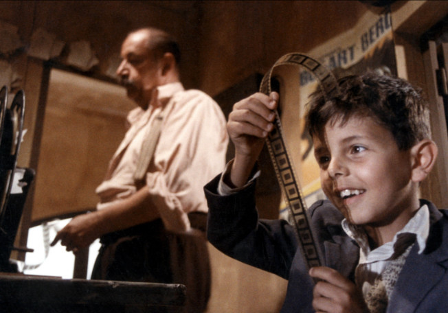 天堂電影院電影，小巷深處的電影寶藏