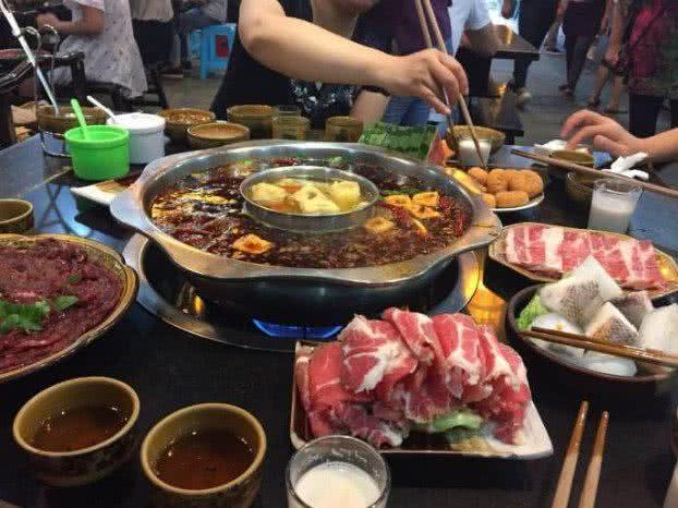 火鍋新潮流，飲食文化創(chuàng)新的典范與推廣價(jià)值