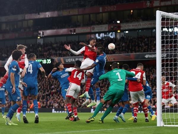 阿仙奴最新賽事，賽場(chǎng)風(fēng)云涌動(dòng)，個(gè)人觀點(diǎn)大解析