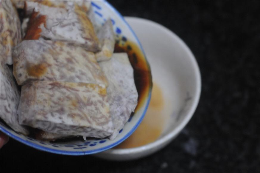 蒸小碗上市，美食的崛起與時代印記的交融呈現(xiàn)