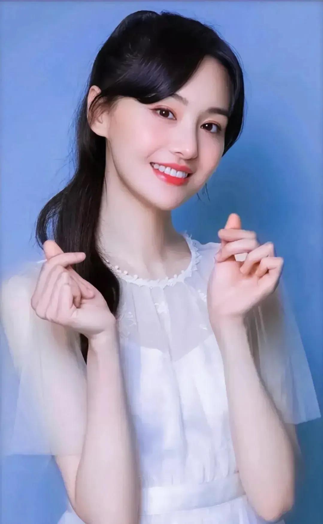 微微一笑很傾城全集免費(fèi)在線觀看