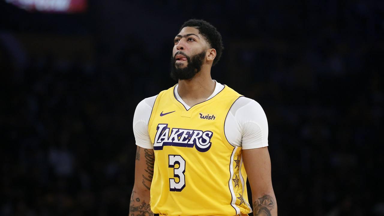 詹姆斯最新數(shù)據(jù)排行，變化、學習與自信的力量展現(xiàn)風采