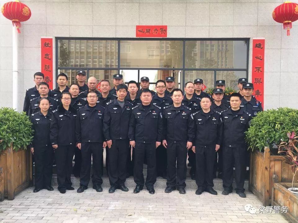 昨日新聞速遞，探尋自信與成就感的魔法鑰匙，在變化世界中前行