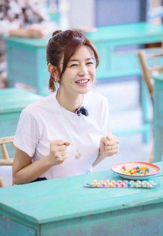 小籠包女明星的新時代魅力，高科技產(chǎn)品的專屬之選