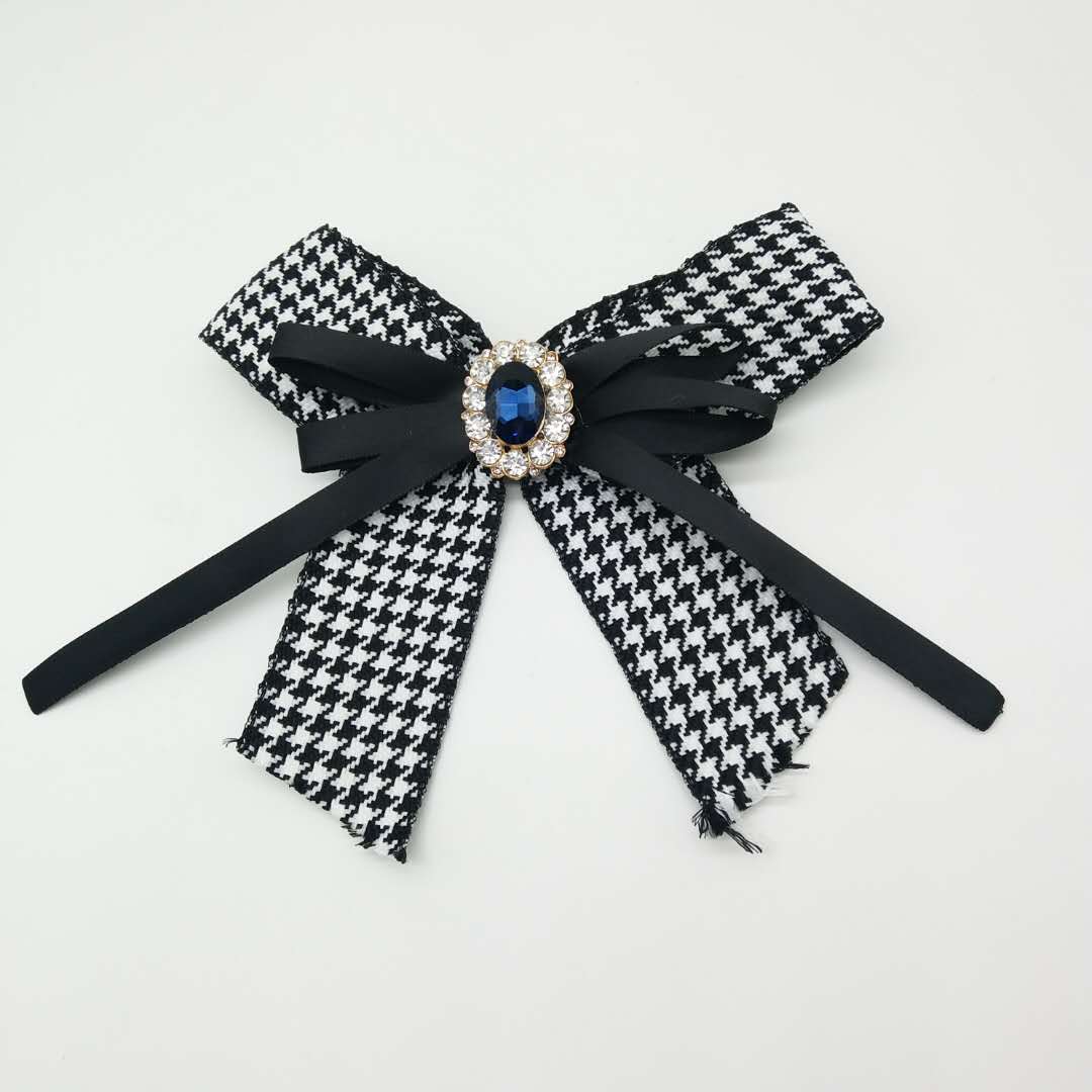 領(lǐng)結(jié)最新款，時(shí)尚與友情的溫馨篇章