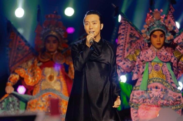 音樂界新星璀璨，最新男女歌手閃耀登場(chǎng)