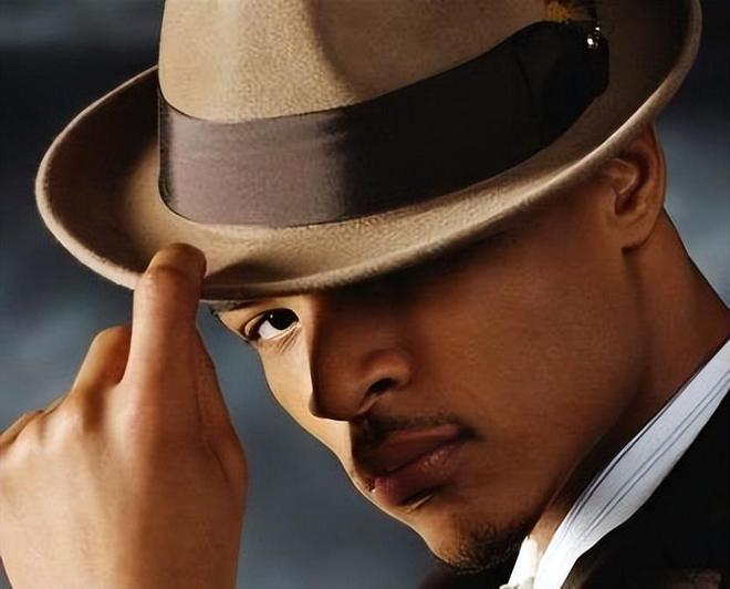 最新摘帽公司揭秘，背景、歷程與業(yè)界地位