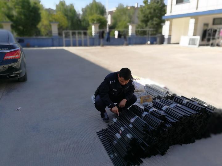 揭秘網(wǎng)絡販槍背后的神秘故事，小巷特色小店揭示最新消息