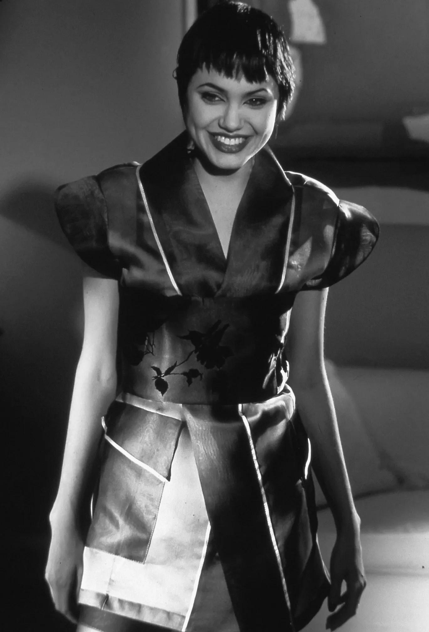 狼與兄弟最新章節(jié)貼吧，高科技產(chǎn)品全新亮相亮相展示