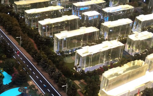 中法生態(tài)新城最新進展揭秘，小巷中的意外驚喜發(fā)現(xiàn)