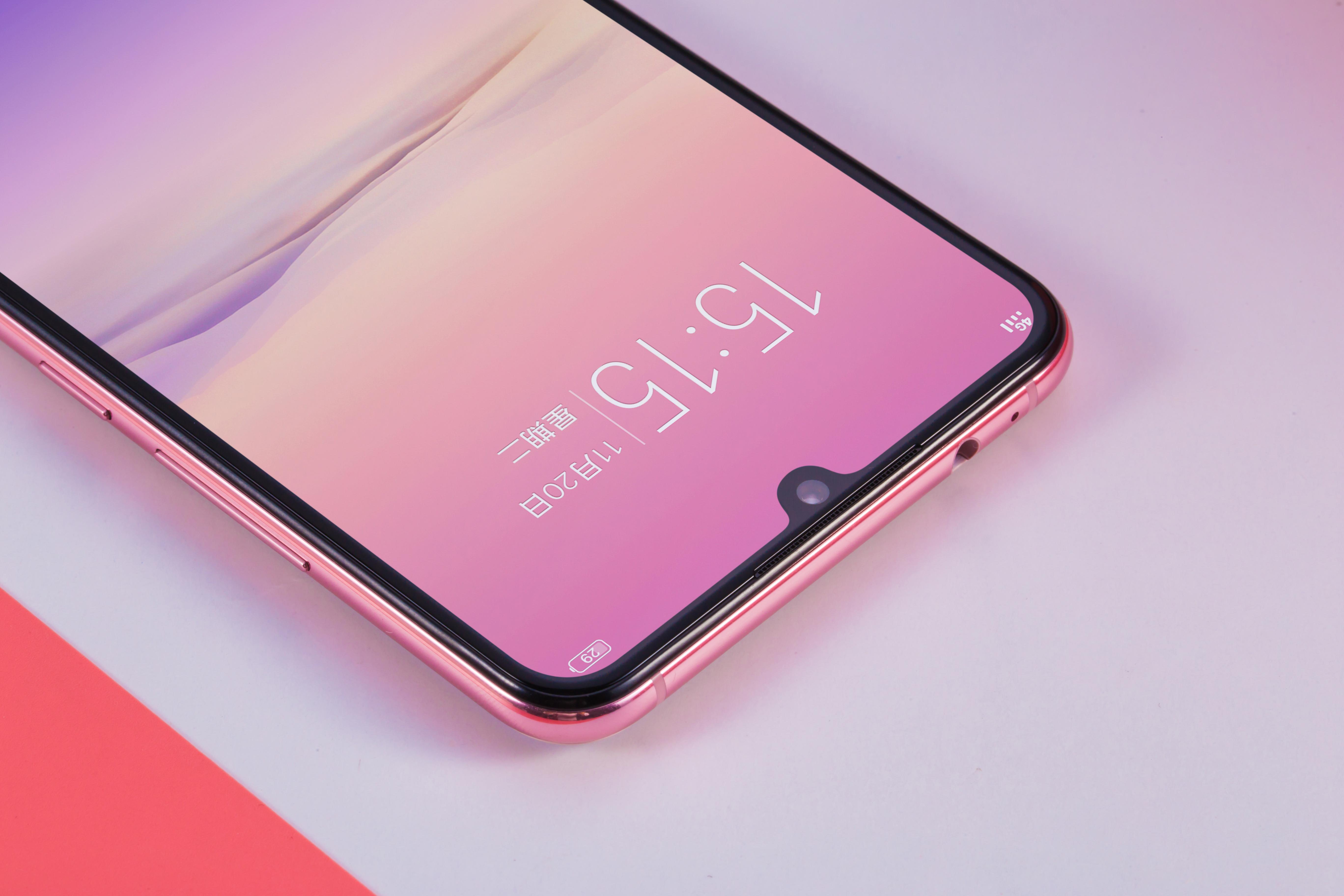 最新版美顏相機(jī)雙刃劍效應(yīng)，使用困擾與美顏探討