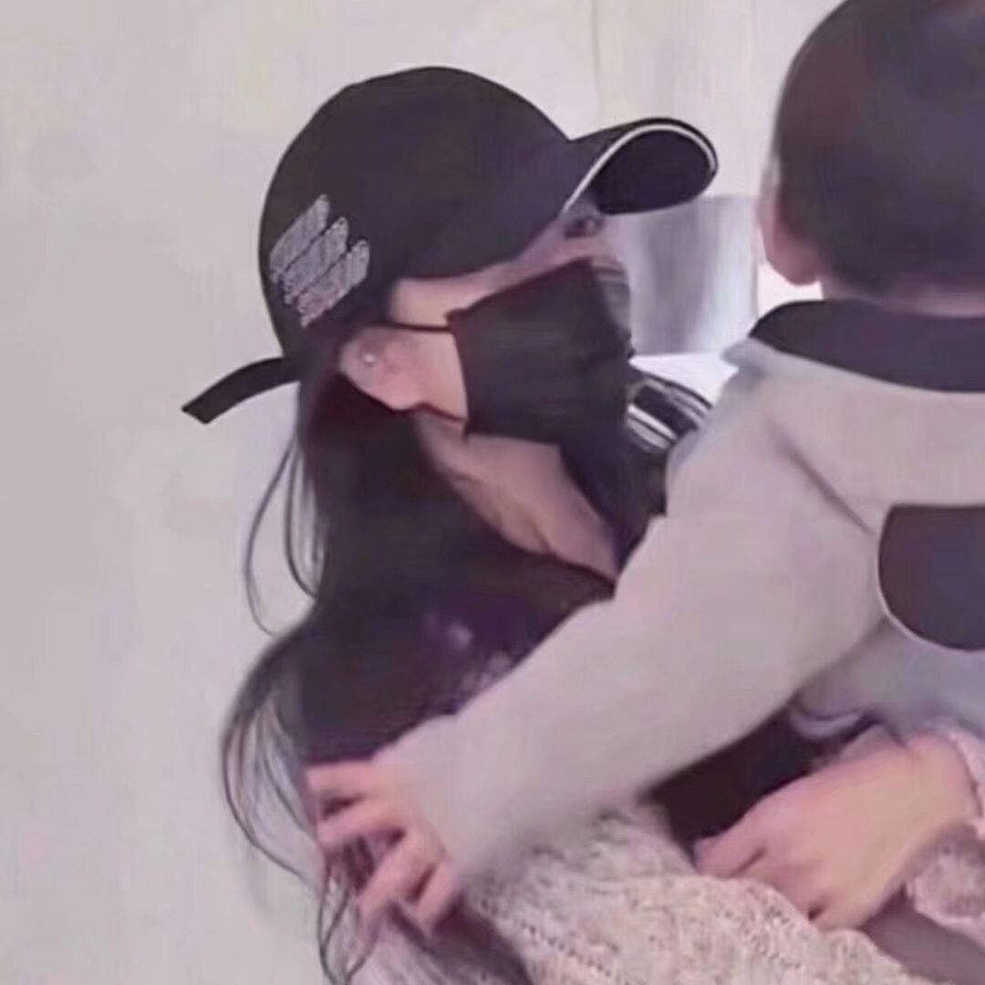 時代印記與情感共鳴，最新版情侶頭像一對