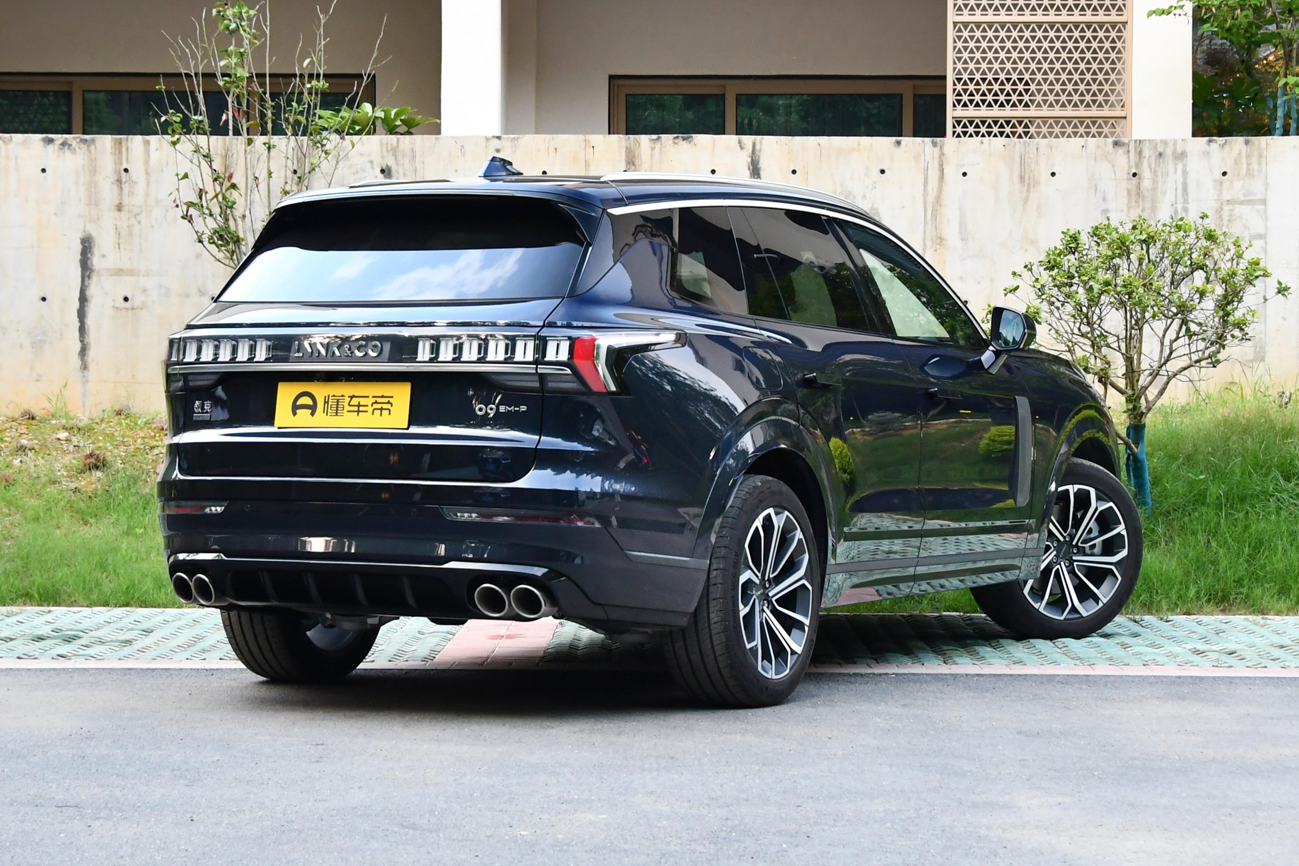 吉利領(lǐng)克最新動態(tài)，共舞大自然，啟程心靈之旅