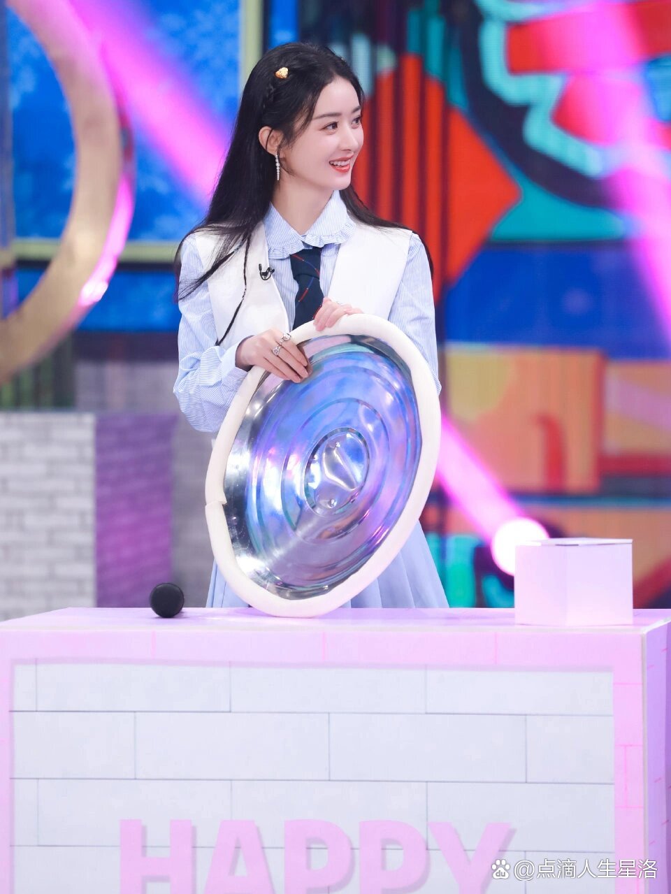 趙麗穎在快樂大本營(yíng)的最新動(dòng)態(tài)，互動(dòng)教程與實(shí)時(shí)了解節(jié)目動(dòng)態(tài)