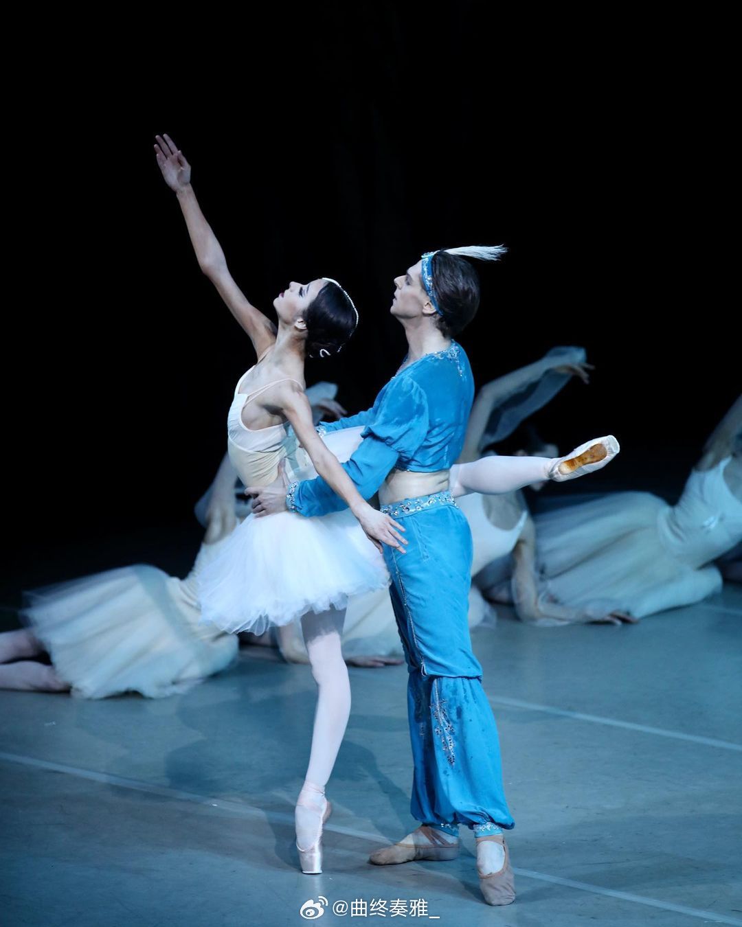 最新雙人舞演繹暖暖的愛，舞動出浪漫與溫馨之夜???