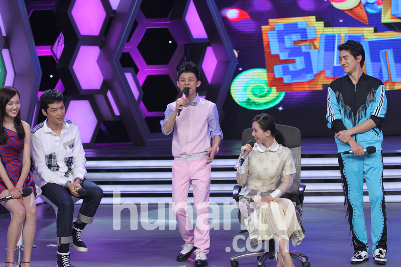 快樂大本營最新預告片揭秘全新內(nèi)容，精彩不容錯過！