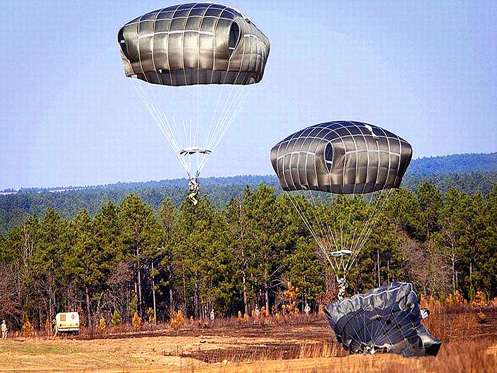 中國(guó)空降兵最新裝備揭秘，尖端裝備展示戰(zhàn)斗力?
