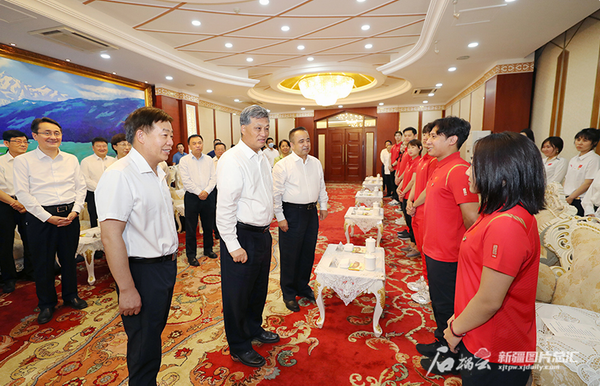 新疆王韶輝的最新動態(tài)及相關(guān)觀點論述摘要