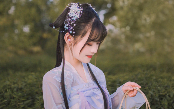 一步青云夏言冰最新，科技重塑生活體驗，成為巔峰之作