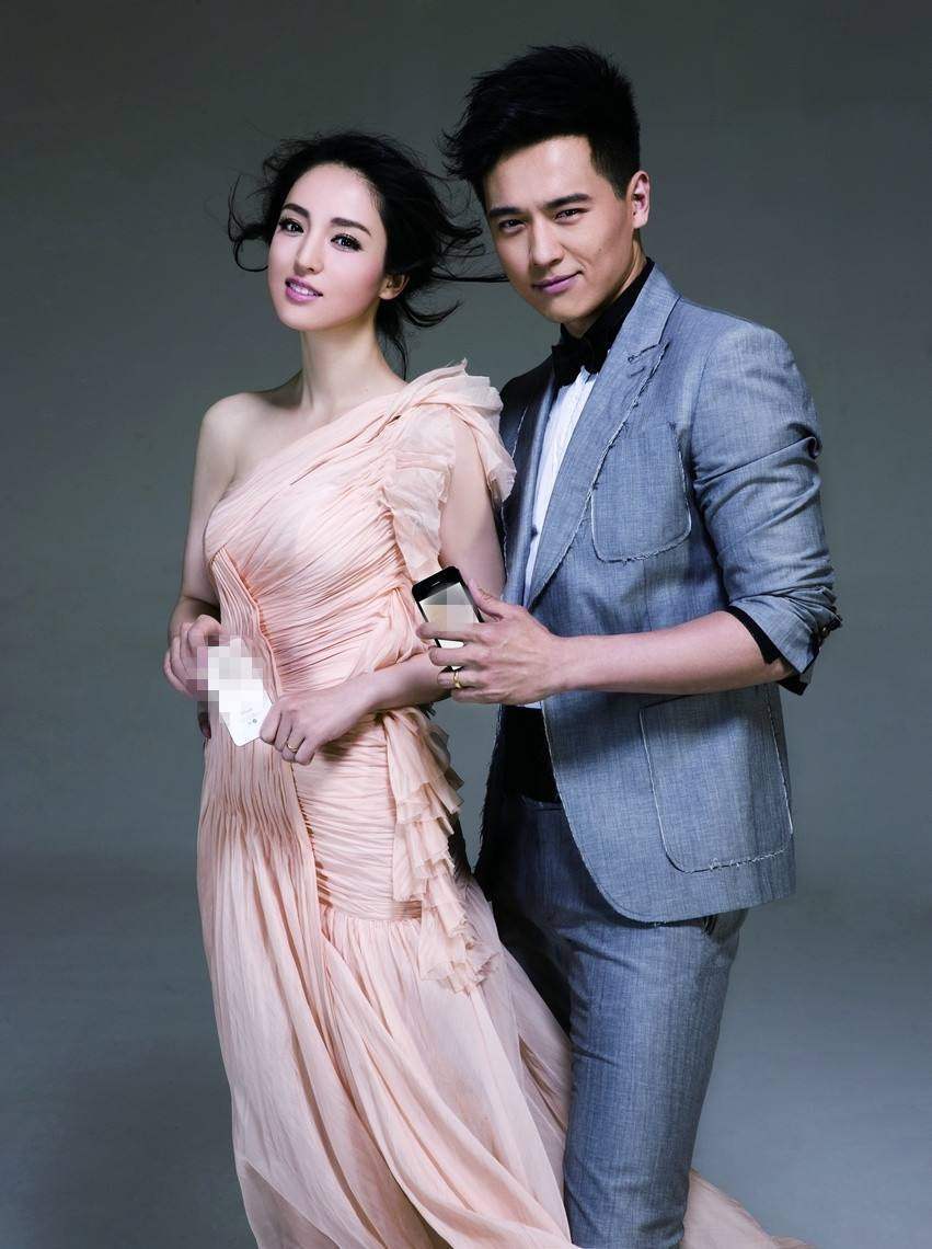 高云翔董璇最新動態(tài)揭秘，小巷深處的風(fēng)情與美食瑰寶